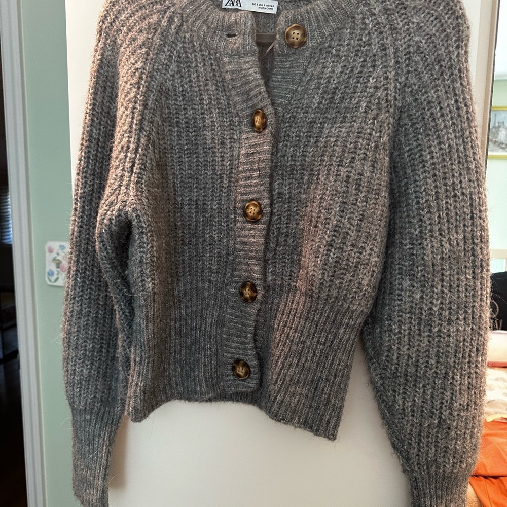 Zara Gray Chunky Knit Cardigan Sweater